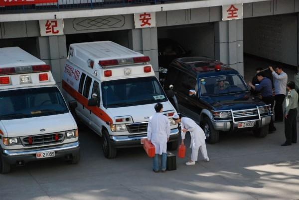 安义县救护车转院